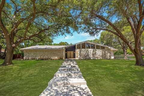 4600 Briarhaven Road, Fort Worth, TX 76109