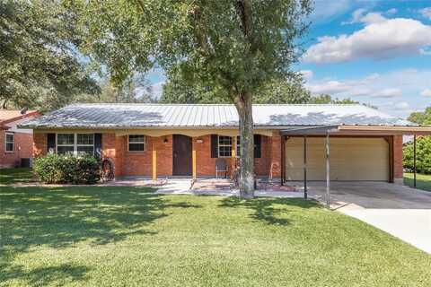 3707 1st Street, Brownwood, TX 76801
