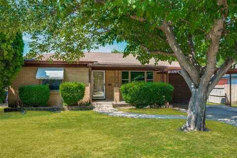 512 Odie Drive, White Settlement, TX 76108