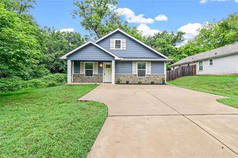 715 N Rusk Avenue, Denison, TX 75020