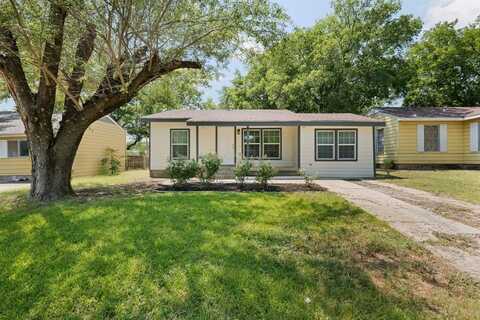 4836 Sandage Avenue, Fort Worth, TX 76115