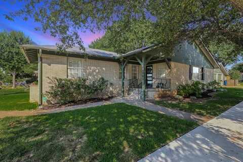 2403 W Colorado Boulevard, Dallas, TX 75211