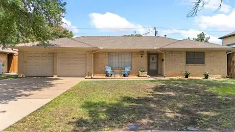 1429 Amherst Drive, Plano, TX 75075
