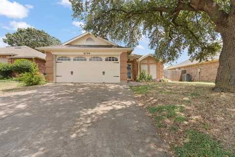 6704 Daffodil Court, Fort Worth, TX 76137