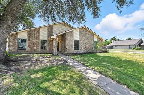 5301 Barcelona Drive, Garland, TX 75043