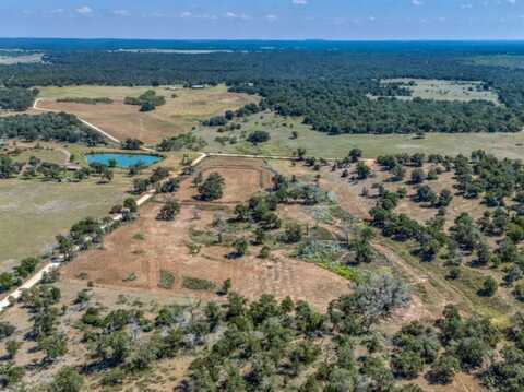 4130 County Road 444, Nixon, TX 78140