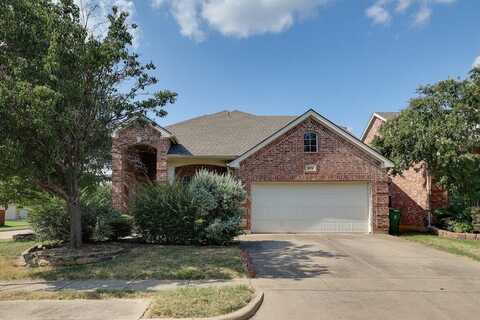 1031 Loblolly Pine Drive, Arlington, TX 76012