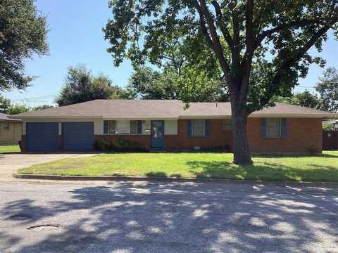 2020 Robinwood Drive, Fort Worth, TX 76111