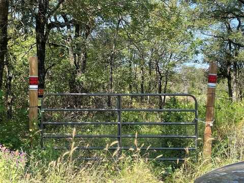 2102 Willow Point Road, Jacksboro, TX 76458