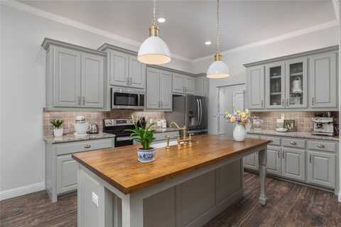 1033 Tex Lane, Springtown, TX 76082