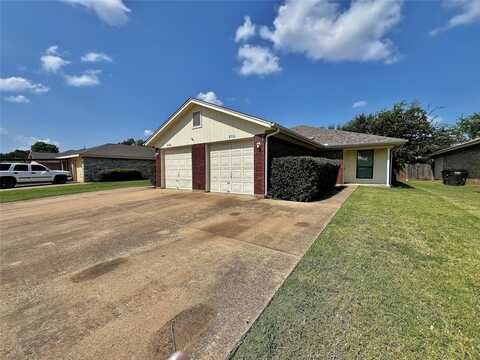 8536 Marietta Court, Fort Worth, TX 76123
