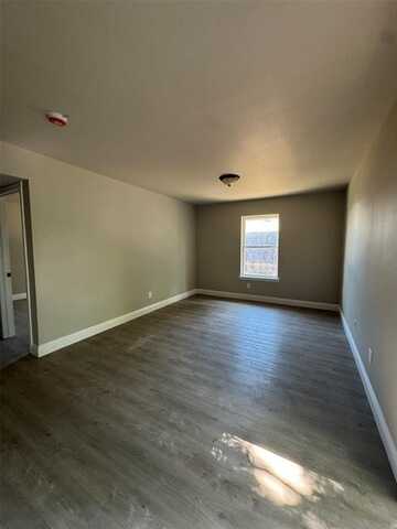 612 Londonderry Lane, Denton, TX 76205