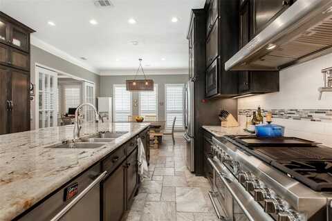 2226 City Market Lane, Dallas, TX 75201