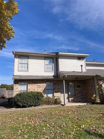 2416 Lakeview Circle, McKinney, TX 75072