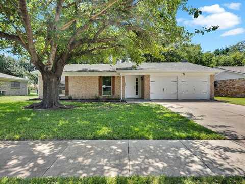 705 Sue Ann Lane, Burleson, TX 76028