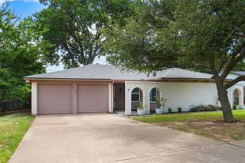 2116 Hurstview Drive, Hurst, TX 76054