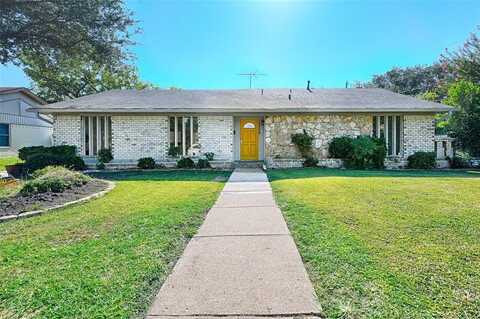 13306 Cinco Street, Farmers Branch, TX 75234