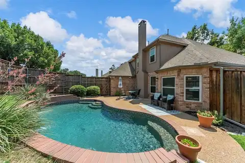 4000 Rolling Oaks Drive, Carrollton, TX 75007