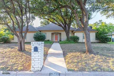 841 Green Valley Drive, Abilene, TX 79601