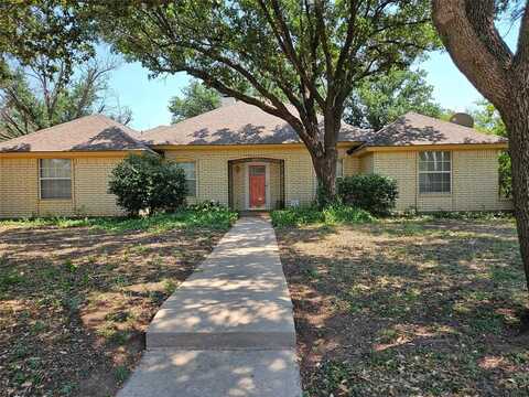 841 Green Valley Drive, Abilene, TX 79601