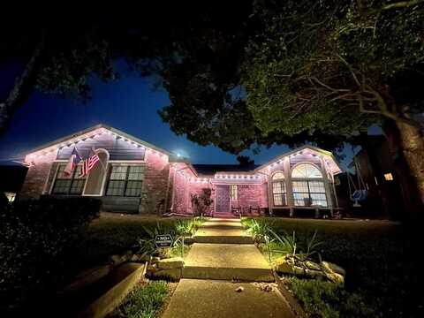 322 Allegheny Trail Lane, Garland, TX 75043