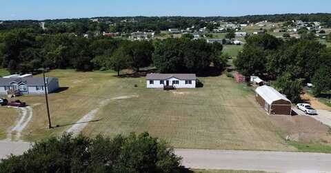 156 Creekview Meadows Drive, Springtown, TX 76082