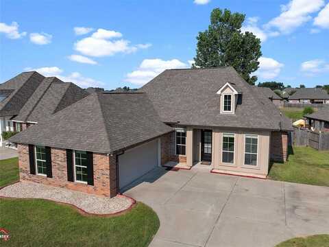 320 Camelback Drive, Bossier City, LA 71111