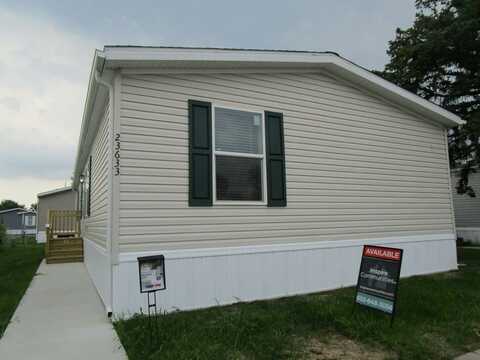 23633 Hickory Lane, Brownstown, MI 48174