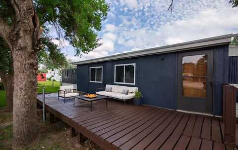 1306 SOUTH FRONTIER TRAIL, Mandan, ND 58554