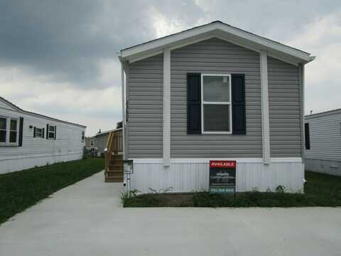 23604 Matts Drive, Brownstown, MI 48174