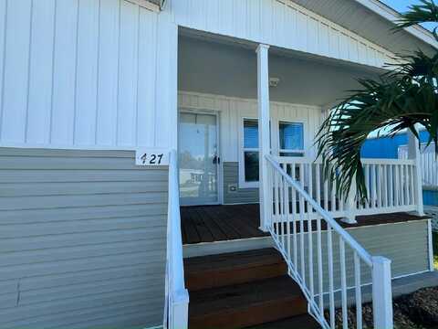 427 Mongoose Lane #427, North Fort Myers, FL 33917