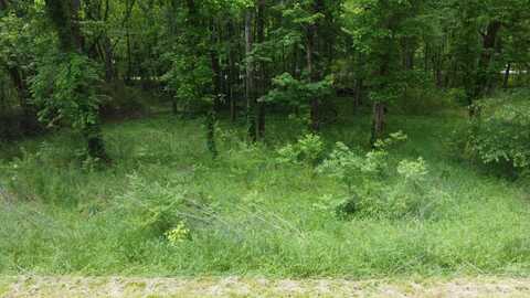 450 High St, Hollow Rock, TN 38342