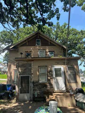 607 Leonard Street, Sac City, IA 50583