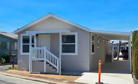 1045 N Azusa Ave Spc 25, Covina, CA 91722