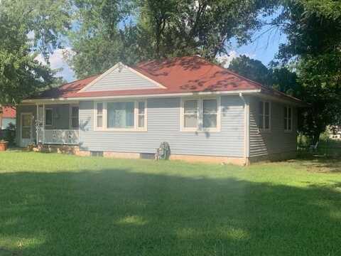 1008 N Sugar, Kingman, KS 67068