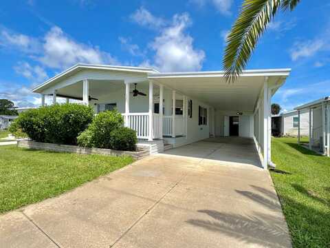 1278 Constitution Dr, Daytona Beach, FL 32119