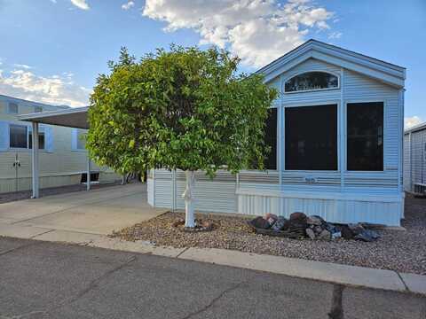 650 N Hawes Rd, Mesa, AZ 85207