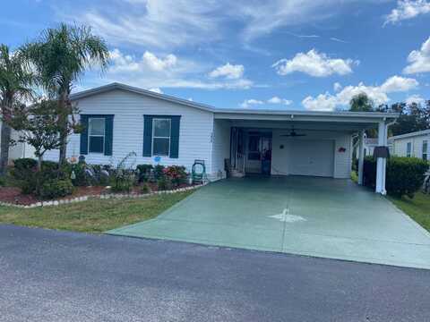 3824 Buttercup Dr, Zephyrhills, FL 33541
