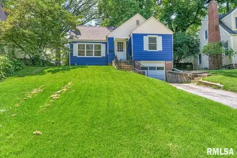 212 BLACK Avenue, Springfield, IL 62702