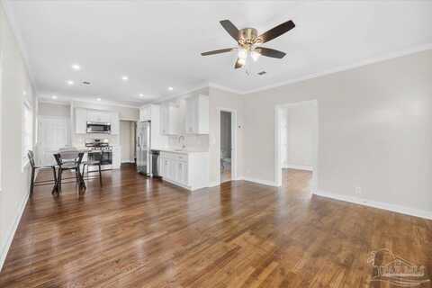 805 W De Soto St, Pensacola, FL 32501