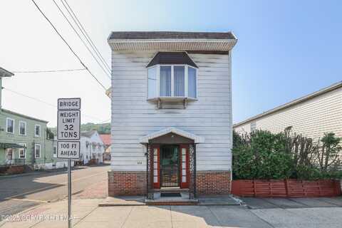 338 E Centre Street, Mahanoy City, PA 17948