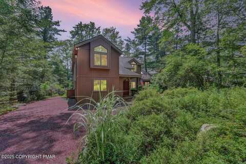 5120 Woodland Avenue, Pocono Pines, PA 18350
