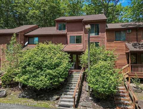 213 Falls Circle, Bushkill, PA 18324