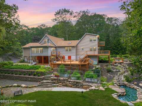 142 Bloss Road, Canadensis, PA 18325