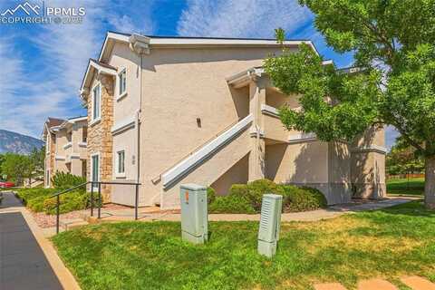 3910 Strawberry Field Grove, Colorado Springs, CO 80906