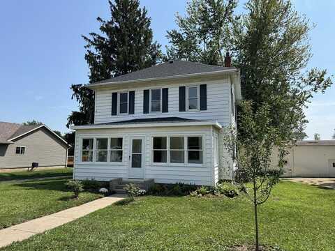 101 E Division, SHANNON, IL 61078