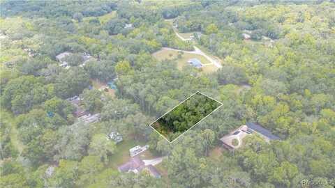 402 N Robin Hood Road, Inverness, FL 34450