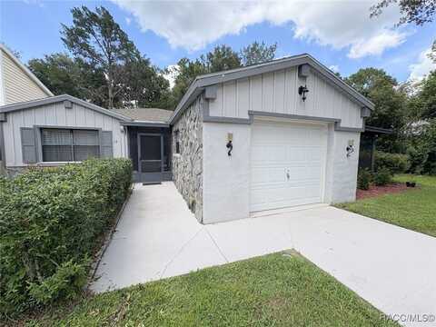 12 Chinaberry Circle, Homosassa, FL 34446