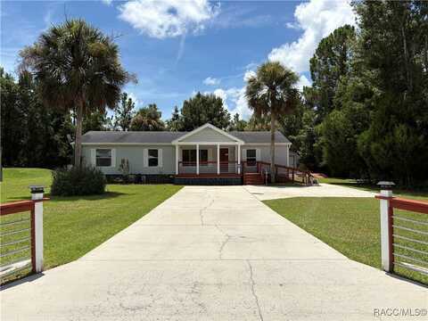 8434 W Elossa Court, Homosassa, FL 34448