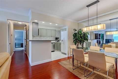 6437 Bay Club Dr, Fort Lauderdale, FL 33308